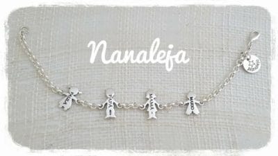Pulsera familia con nombres grabados