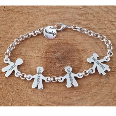 Pulsera con nombres de hijos grabados
